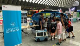 IMREDD expose ses droides et véhicule autonomes auprès des élèves
